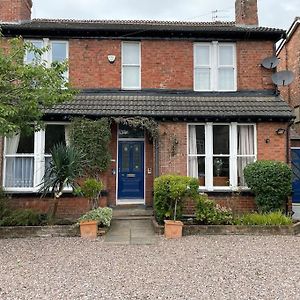 The Hollies, Cosy Suite Near Beach, Shops And City Crosby (Merseyside) Exterior photo