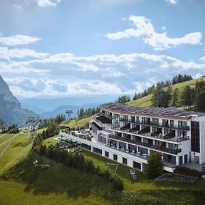 Como Alpina Dolomites Alpe Di Siusi Exterior photo