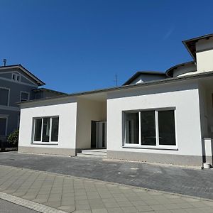 Villa Hanseart Luebeck - Privatzimmer In Zentraler Lage Lübeck Exterior photo