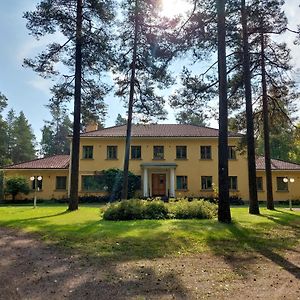 Majoitus Sisaeltaeen Saunavuoron, Iltaruoan Ja Aamupalan Lappeenranta Exterior photo