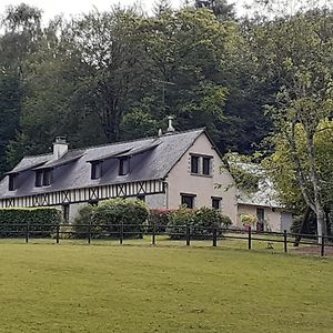 Chambre A La Campagne Saint-Hilaire-des-Landes Exterior photo