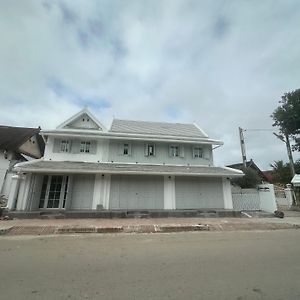 Downtown Visoun Luang Prabang Exterior photo