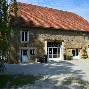 Le Moulin Au Fil De L'Eau Verseilles-le-Bas Exterior photo