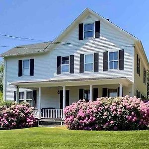 Historic Colonial Pool Walk To Town Litchfield Exterior photo