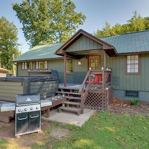 Hillsgrove Cabin With Private Hot Tub And Fireplace! Exterior photo