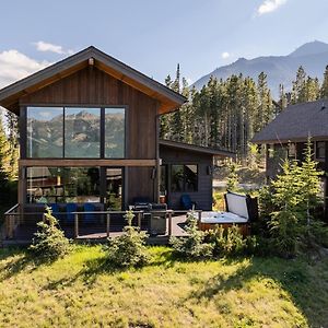 6 Silver Peaks By Moonlight Basin Lodging Big Sky Exterior photo