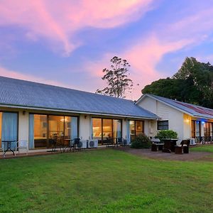 Maleny Views Motel Exterior photo