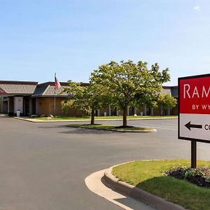 Ramada By Wyndham Alpena Exterior photo