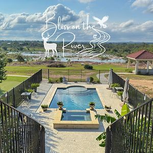 Bliss On The River Llano Exterior photo