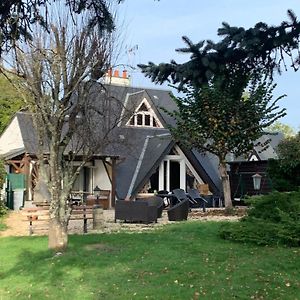 Maison Champetre Avec Vue Sur Un Etang La Bussière Exterior photo