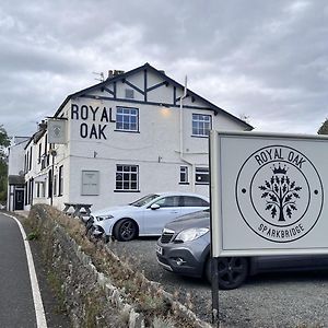 The Royal Oak Spark Bridge Exterior photo