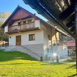 Cabana Baraj Apuseni Mountains Mihoesti Exterior photo