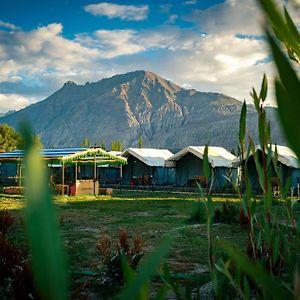 Green Throne Camp Leh Exterior photo