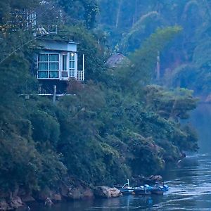 Jung Ja Hut Ban Huai Maenam Noi Exterior photo