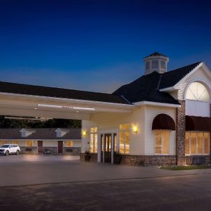 Best Western Of Harbor Springs Exterior photo