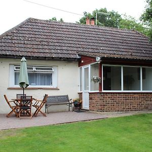 Brookside Ellingham (Hampshire) Exterior photo