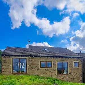 Hartcliffe Retreat Penistone Exterior photo