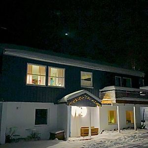 House With Charm, Valley With Lots Of Northern Lights, Breivikeidet Tromsø Exterior photo