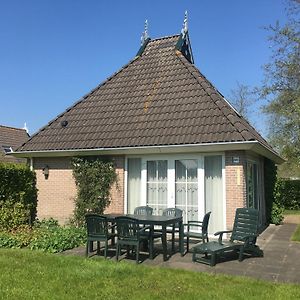 Detached Bungalow With Microwave And Wifi, Within Nature Earnewâld Exterior photo