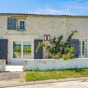 Nice Home In Medis Médis Exterior photo