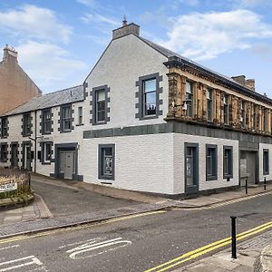 The Embassy Eyemouth Exterior photo