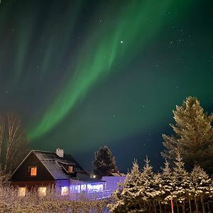 Cozy House In Heart Of Swedish Lapland Vuollerim Exterior photo