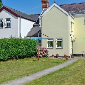 Hazeldene Bishopston Exterior photo