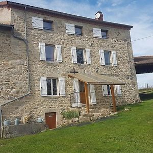 Gite De La Ferme Bertignat Exterior photo