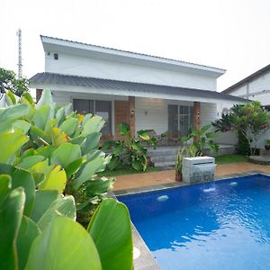 Villa Sawah Prambanan Exterior photo