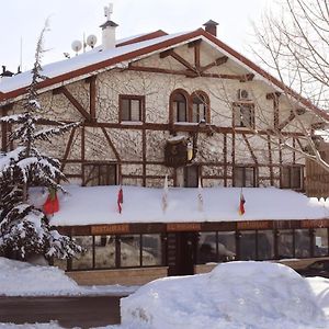 Le Cedrus Hotel Al Arz Exterior photo