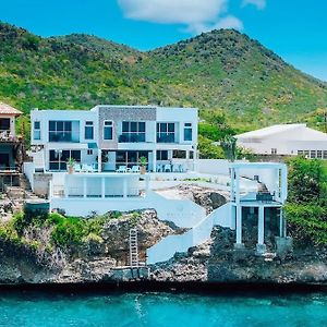 Magic Villa Oceanfront Willemstad Exterior photo