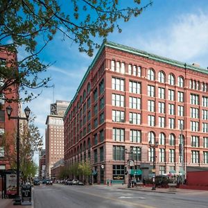 Six Cord Apartments By Barsala Saint Louis Exterior photo