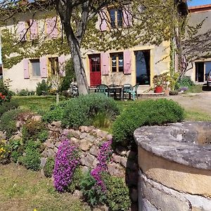 Chambres D'Hotes Les Papillons Mars (Loire) Exterior photo