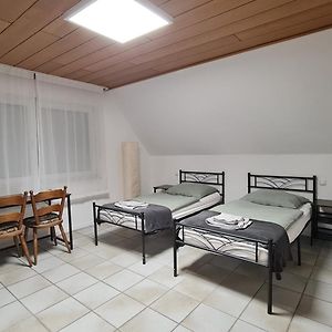 Zimmer Nr 7 Mit Privates Badezimmer In Juelich Jülich Exterior photo