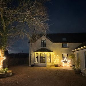 Mary'S Lane Randalstown Exterior photo