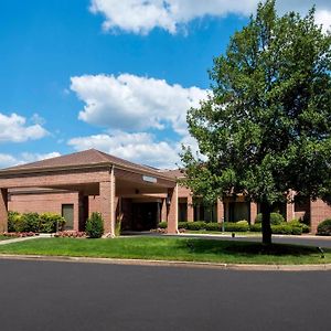 Courtyard By Marriott Boston Norwood/Canton Exterior photo