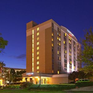 Courtyard By Marriott Alexandria Pentagon South Exterior photo