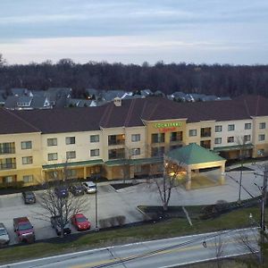 Courtyard By Marriott Cleveland Willoughby Exterior photo