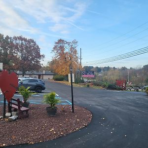 Inn Of The Dove - Romantic Luxury Suites With Jacuzzi & Fireplace At Harrisburg-Hershey-Philadelphia, Pa Exterior photo