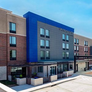 Springhill Suites By Marriott Kansas City Plaza Exterior photo