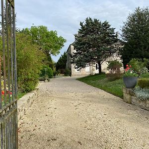 Domaine De La Perthuiserie Saint-Porchaire Exterior photo