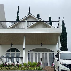 Hana Villa Syariah Karanganyar (Surakarta) Exterior photo