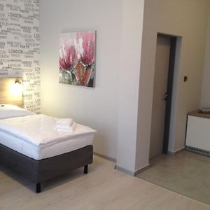 Pension Phoenix Znojmo Room photo