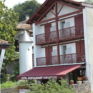 Hôtel Ramuntcho Saint-Jean-Pied-de-Port Exterior photo