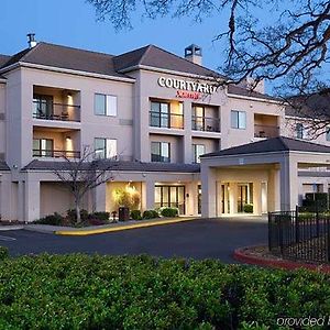 Courtyard By Marriott Roseville Exterior photo