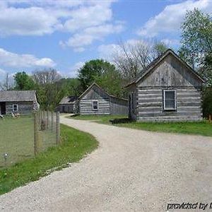 Galena Log Cabin Getaway Exterior photo