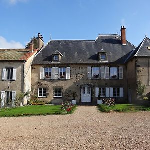 La Bromontoise Chambres d'Hôtes Pontgibaud Exterior photo