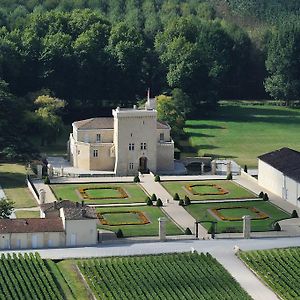 Château La Tour Carnet Saint-Laurent-de-Medoc Exterior photo