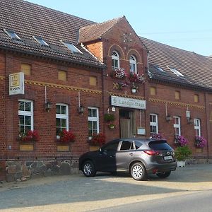 Werners Landgasthaus Lieskau Exterior photo