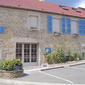 Logis Saint Martin Magny-les-Villers Exterior photo